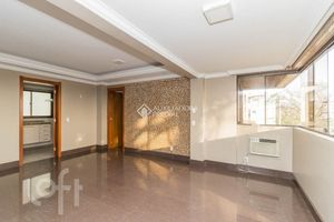 Image 41 - 395678