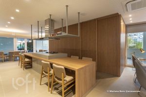 Image 12 - 396138