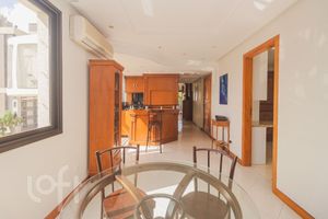 Image 23 - 396228
