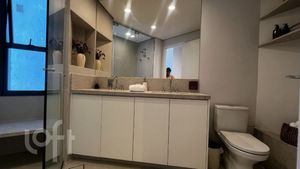 Image 23 - 396261