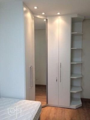 Image 5 - 396342