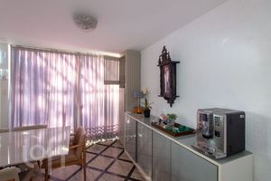 Image 13 - 396473
