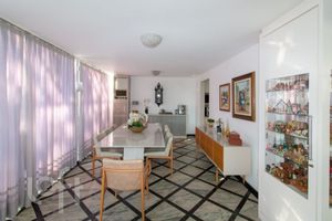 Image 11 - 396473