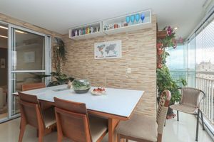 Image 16 - 396567