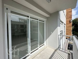 Image 4 - 396682