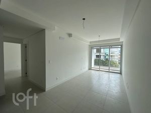 Image 10 - 396682