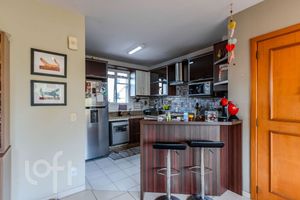 Image 7 - 396893