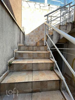 Image 18 - 397260