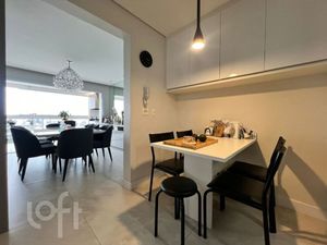 Image 17 - 397360