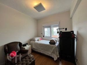 Image 19 - 397360