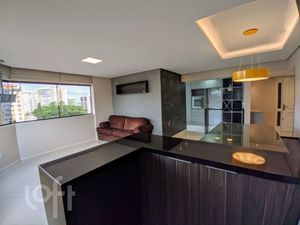 Image 19 - 397507