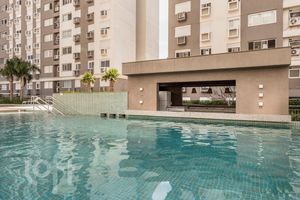 Image 44 - 397578