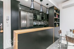 Image 10 - 397578