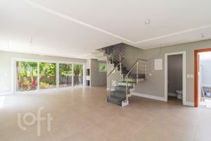 Image 3 - 397675