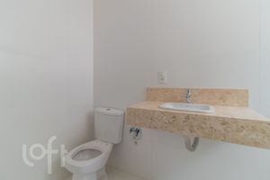 Image 33 - 397676