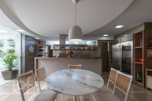 Image 22 - 397984