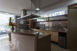 Image 16 - 397984