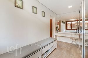 Image 21 - 398096