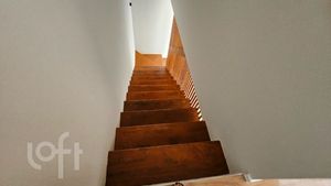 Image 16 - 398330