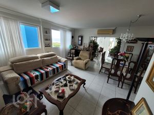 Image 10 - 398344