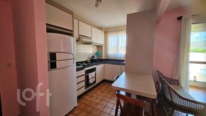 Image 11 - 398349