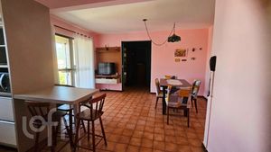 Image 3 - 398349