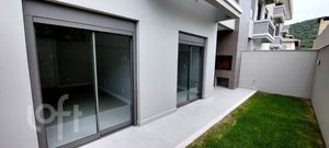 Image 12 - 398383