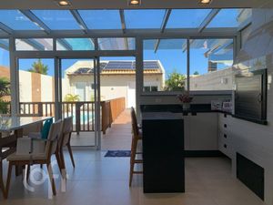 Image 4 - 398387