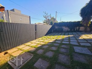 Image 23 - 398396