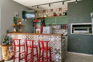 Image 20 - 398401
