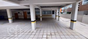 Image 31 - 398404