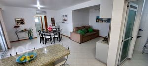 Image 17 - 398404