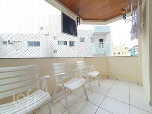 Image 13 - 398405