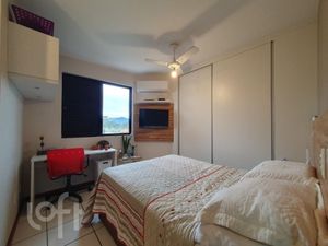 Image 16 - 398405