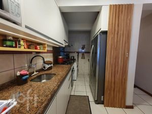 Image 5 - 398405