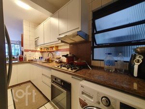 Image 7 - 398405