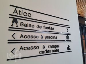 Image 9 - 398427