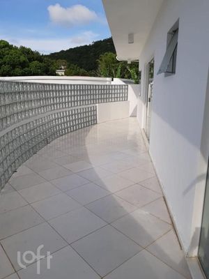 Image 23 - 398557