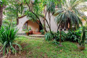 Image 1 - 398726