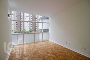 Image 6 - 398767