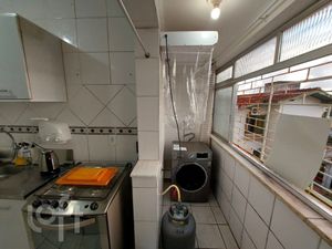 Image 7 - 398856