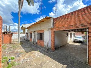 Image 14 - 398935