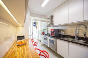 Image 11 - 399392