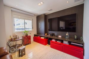 Image 8 - 399392