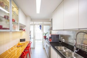 Image 10 - 399392
