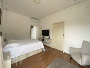 Image 18 - 399967