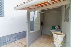 Image 21 - 400285