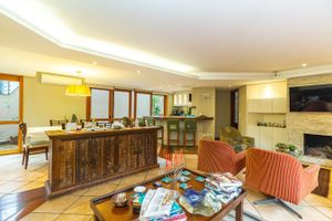 Image 2 - 401344