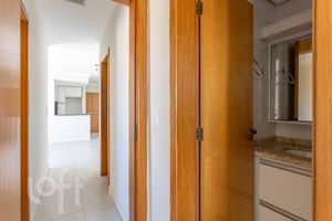 Image 6 - 401895