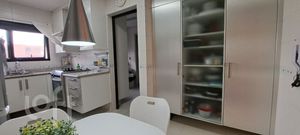 Image 12 - 401915